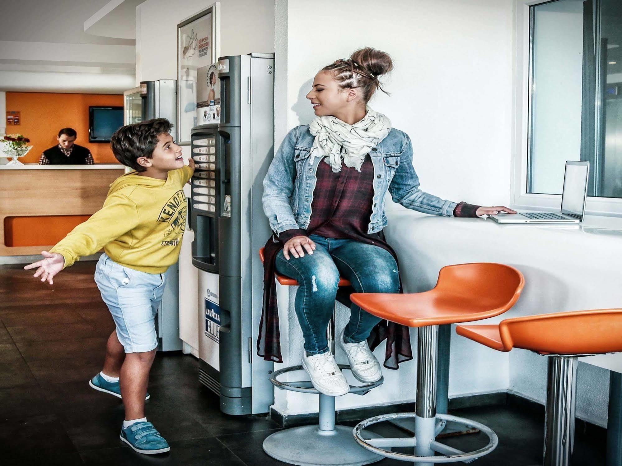 Mia Urban Detroit Tanger Hotel Gzennaïa Екстериор снимка